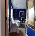 Pedra De Lava Azores-quarto 2 Feteira (Terceira)