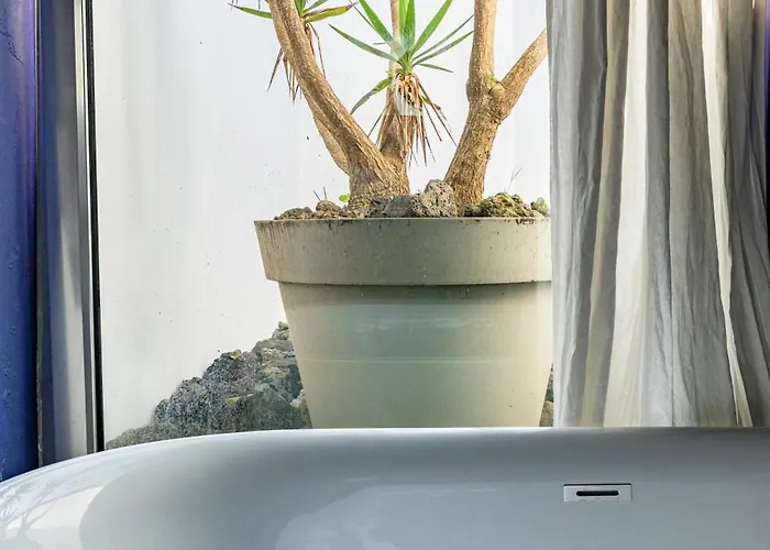 Homestay Pedra De Lava Azores-quarto 2